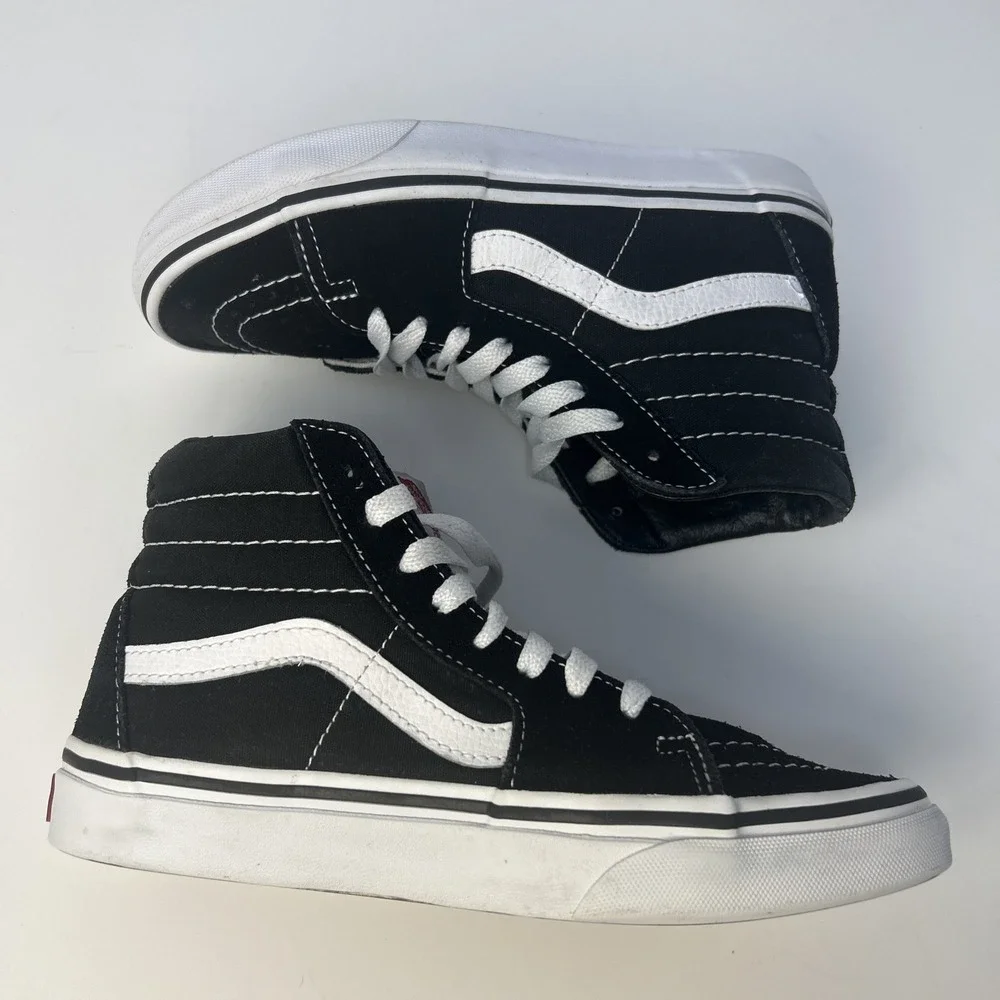 Vans Sk8-Hi Black/White High-Top Sneakers - Men's 4.5 /‎ Women's 6